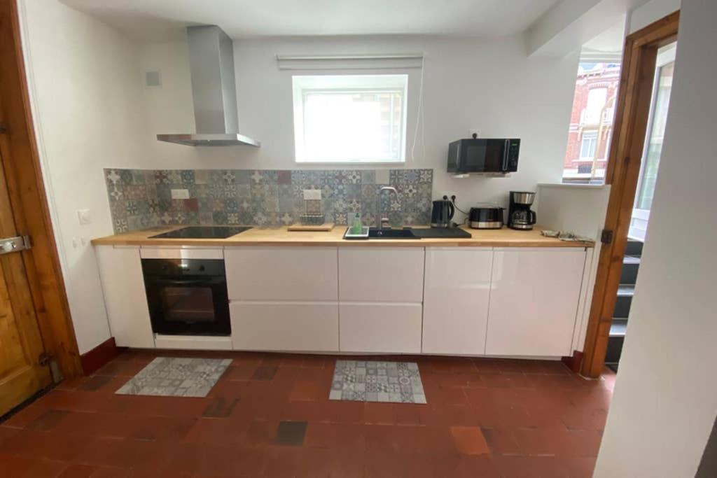 L'entresol, à 50 M De La Plage Appartement
